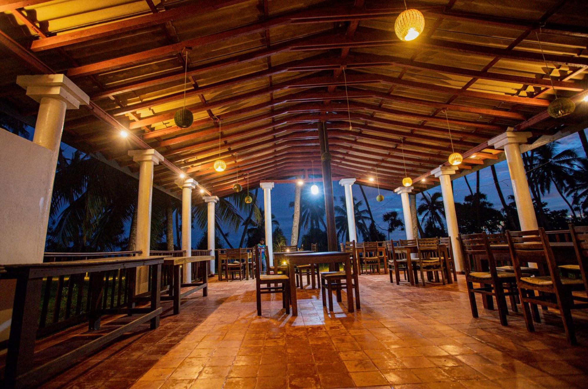 Helios Beach Resort 坦加拉 外观 照片