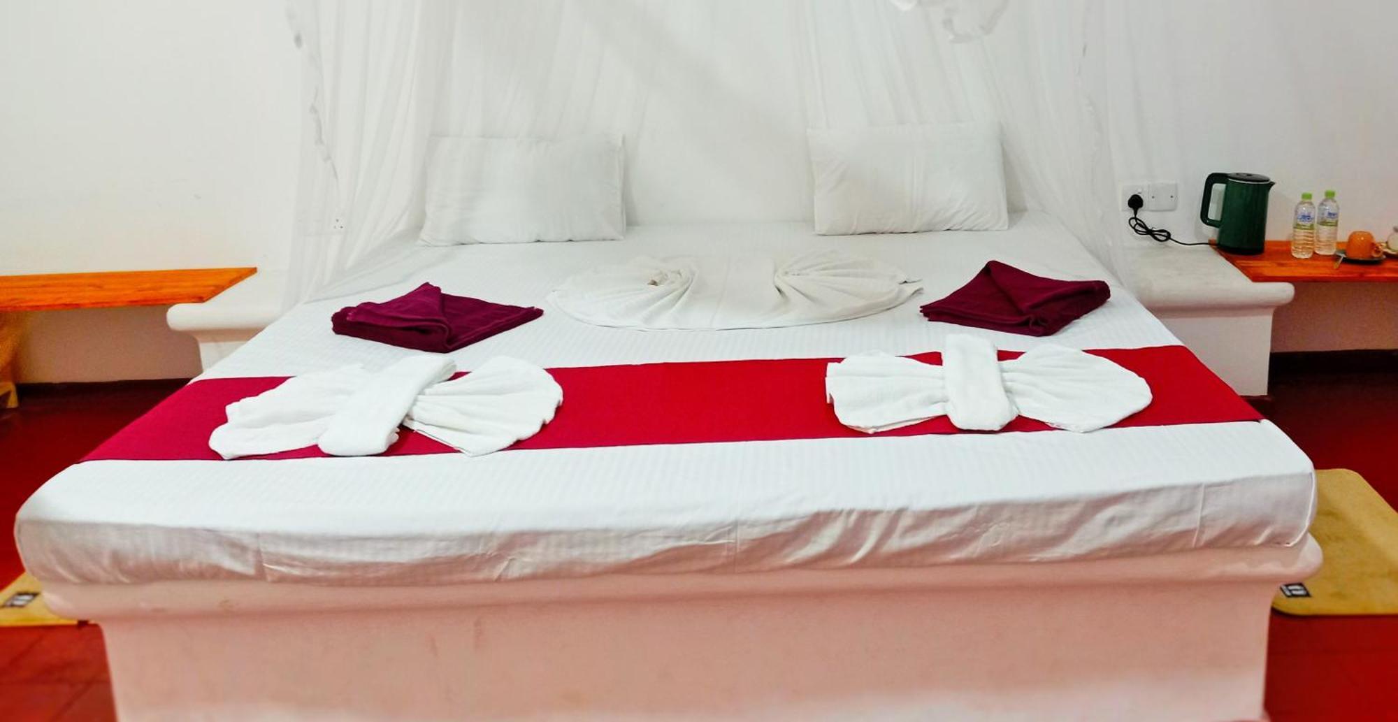 Helios Beach Resort 坦加拉 外观 照片